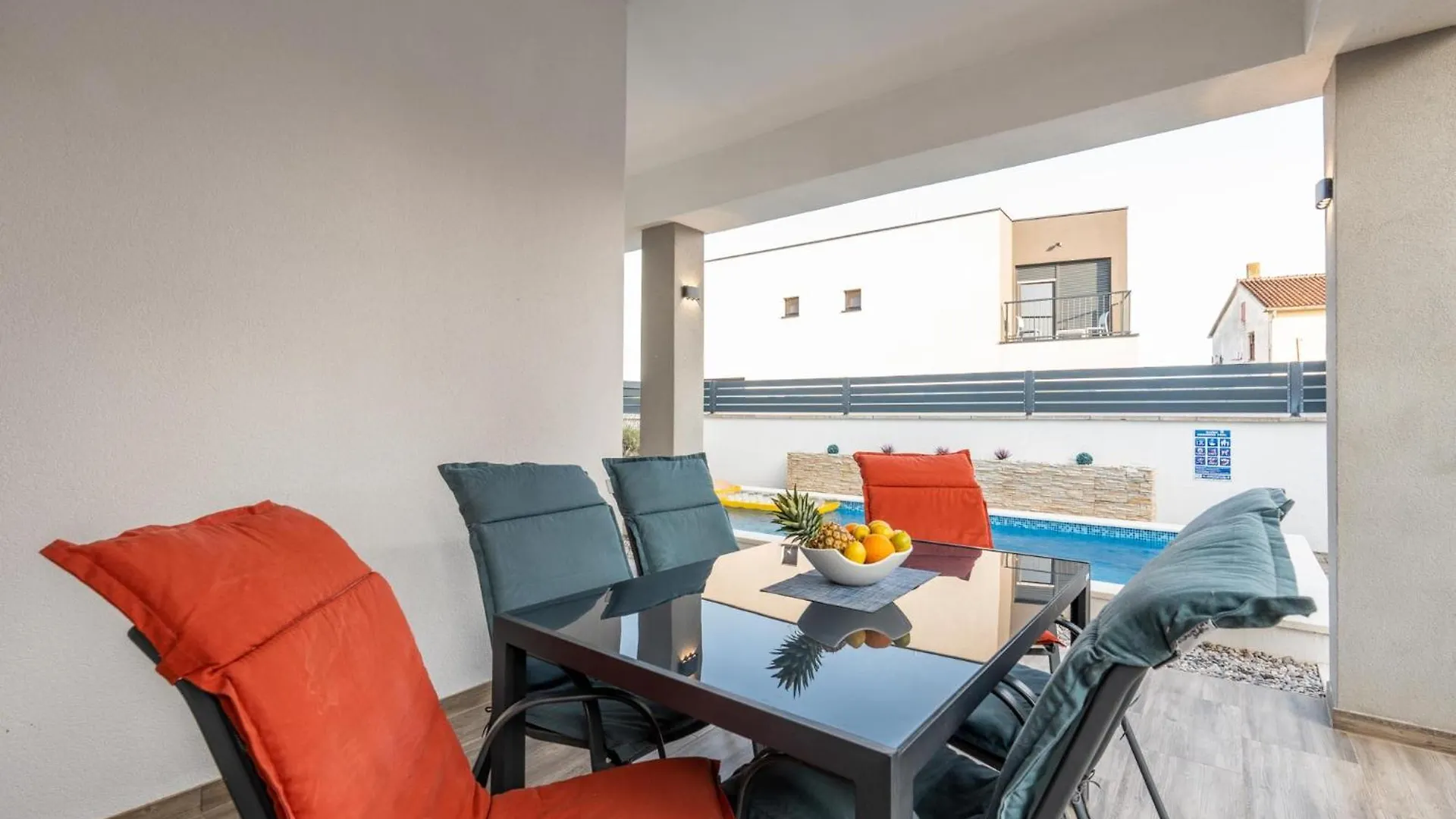 House Adeo With Private Pool, Pula Villa