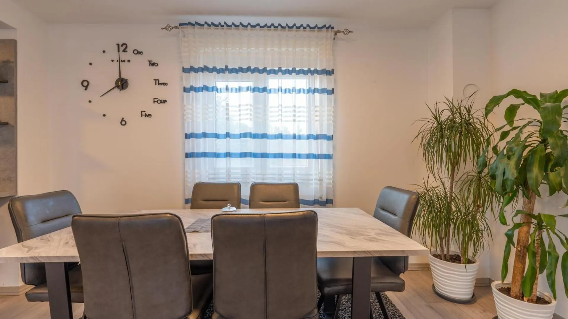 فيلا House Adeo With Private Pool, بولا
